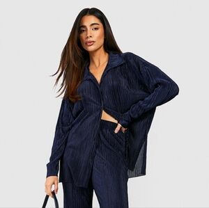 NWT BooHoo | Plisse Oversized Relaxed Fit Shirt